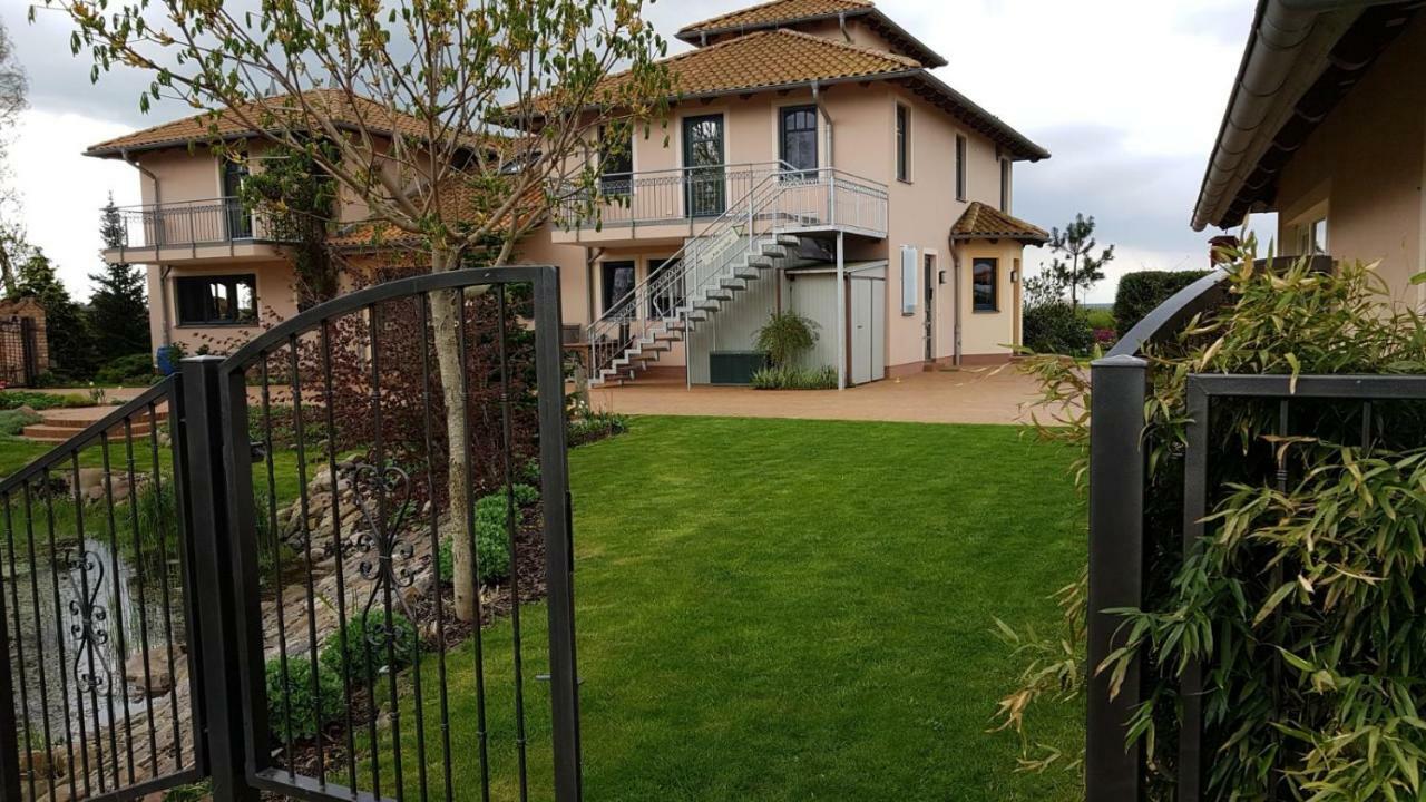 Ferienwohnung "Am Gruen" Zweedorf Екстериор снимка