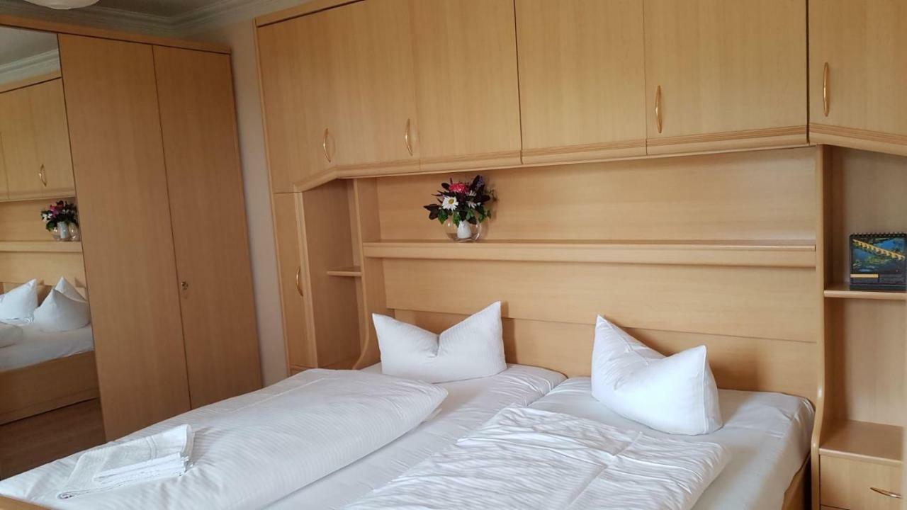 Ferienwohnung "Am Gruen" Zweedorf Екстериор снимка